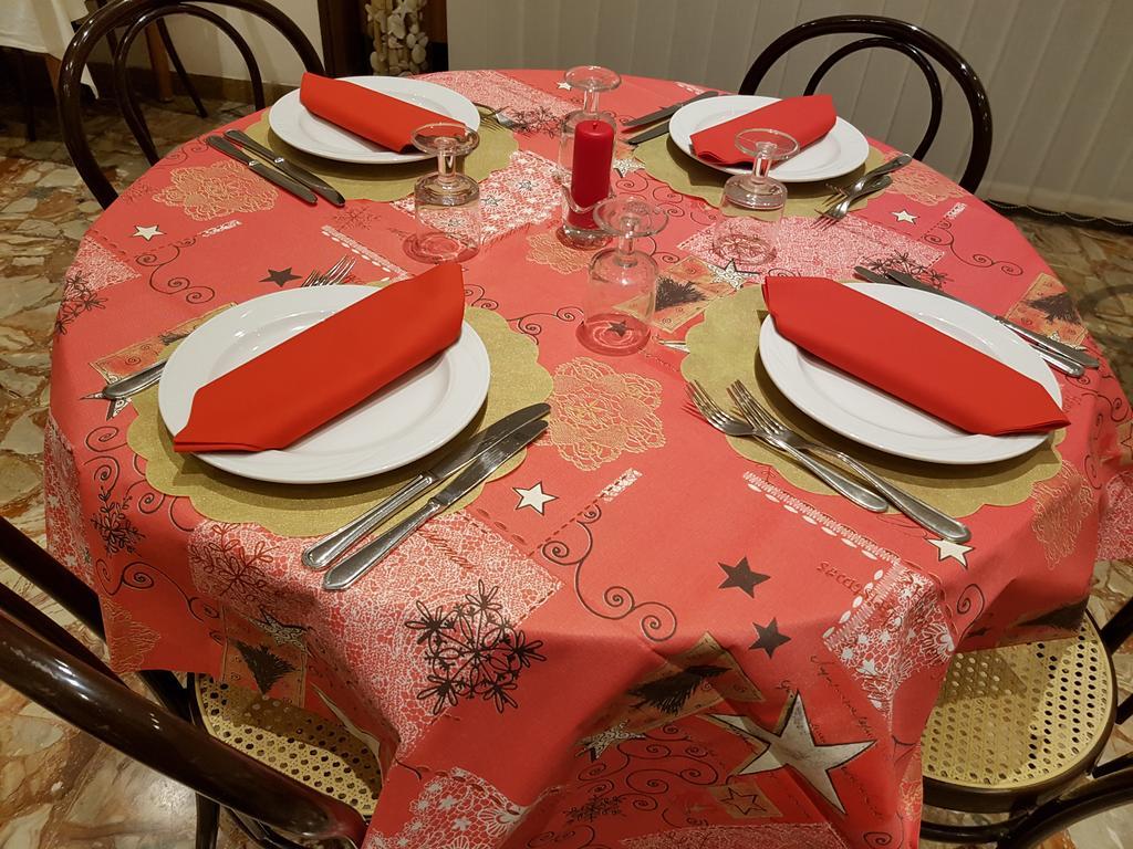 Hotel Granada Cattolica Dış mekan fotoğraf